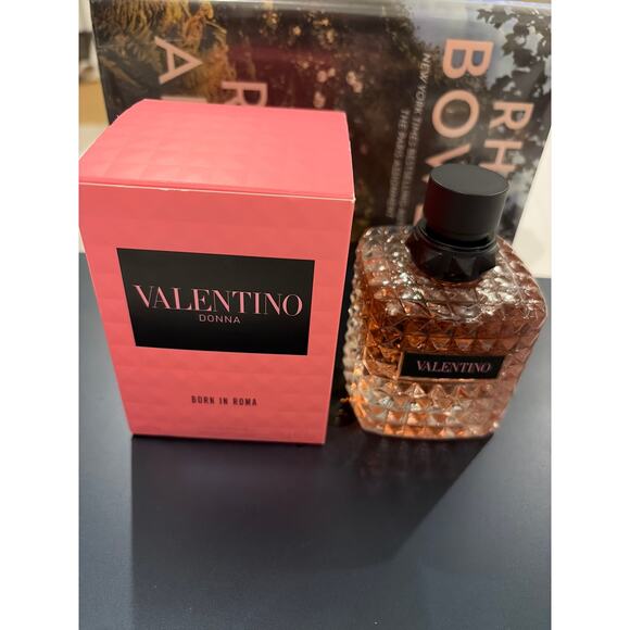 Valentino Other - Valentino Donna Born in Roma, 3.4 oz